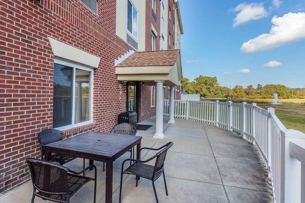 Comfort Suites Suffolk - Chesapeake מראה חיצוני תמונה