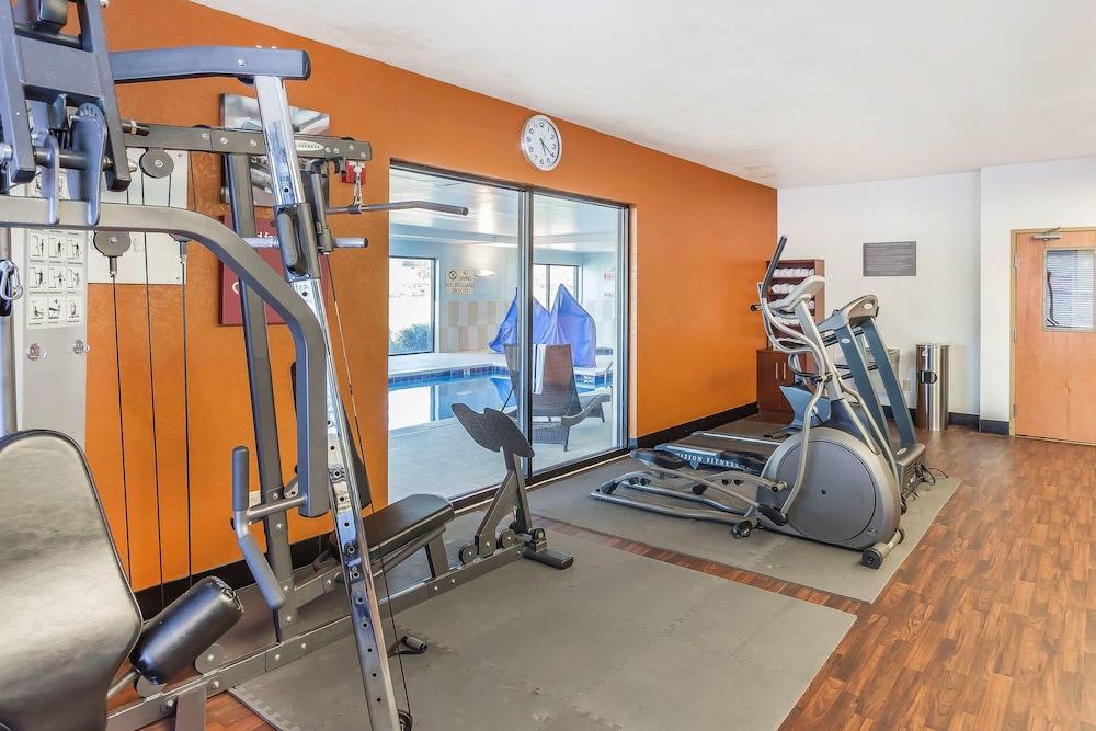 Comfort Suites Suffolk - Chesapeake מראה חיצוני תמונה