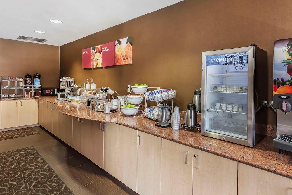 Comfort Suites Suffolk - Chesapeake מראה חיצוני תמונה